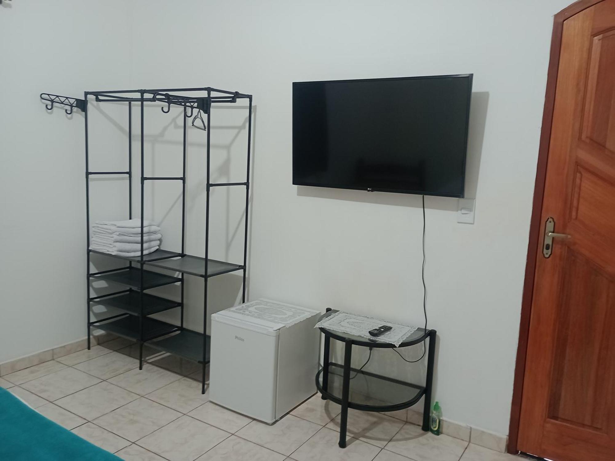 Hotel Chácara Amarela - casa completa privativa Analandia Esterno foto